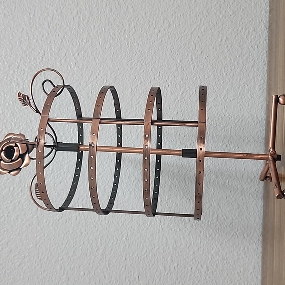 Metal Rotating Earring Stand - Floral Rustic - Picture 8 of 15